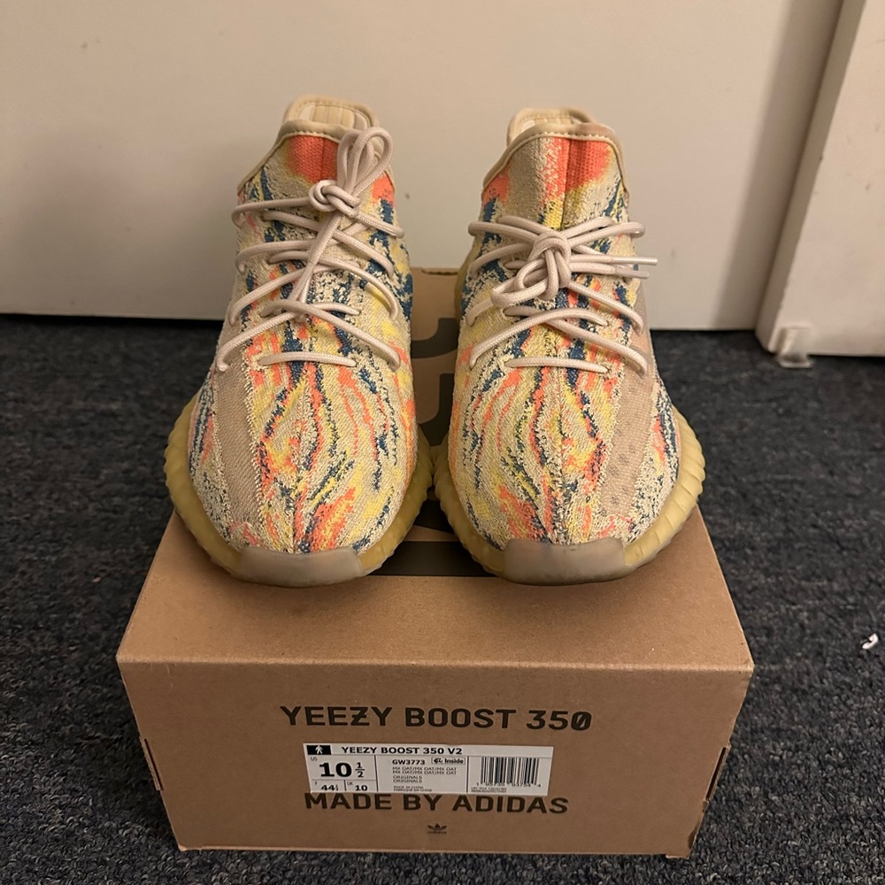 Yeezy boost 350 - Picture 2 of 10